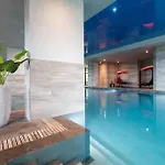504 L Indoor Parking L Breakfast & Available 아파트 부르가스