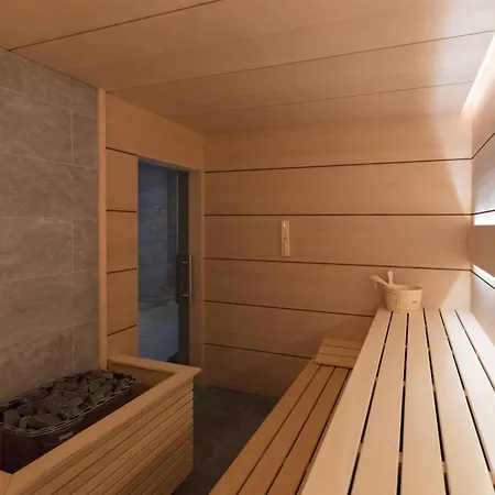 アパート 504 L Free Parking L Breakfast L ブルガス