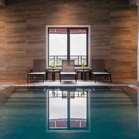 504 L Indoor Parking L Breakfast & Available Apartament *