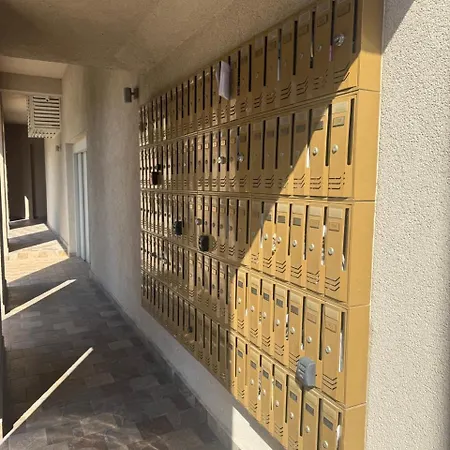 Apartament 504 L Indoor Parking L Breakfast & Available