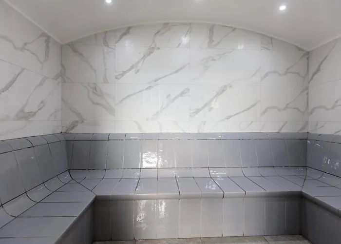 Apartament 504 L Indoor Parking L Breakfast & Available Burgas City