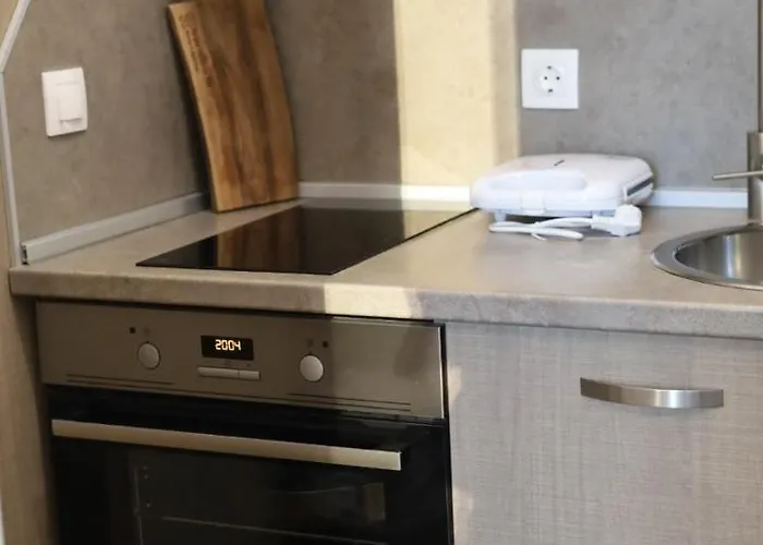 Apartament 504 L Indoor Parking L Breakfast & Available